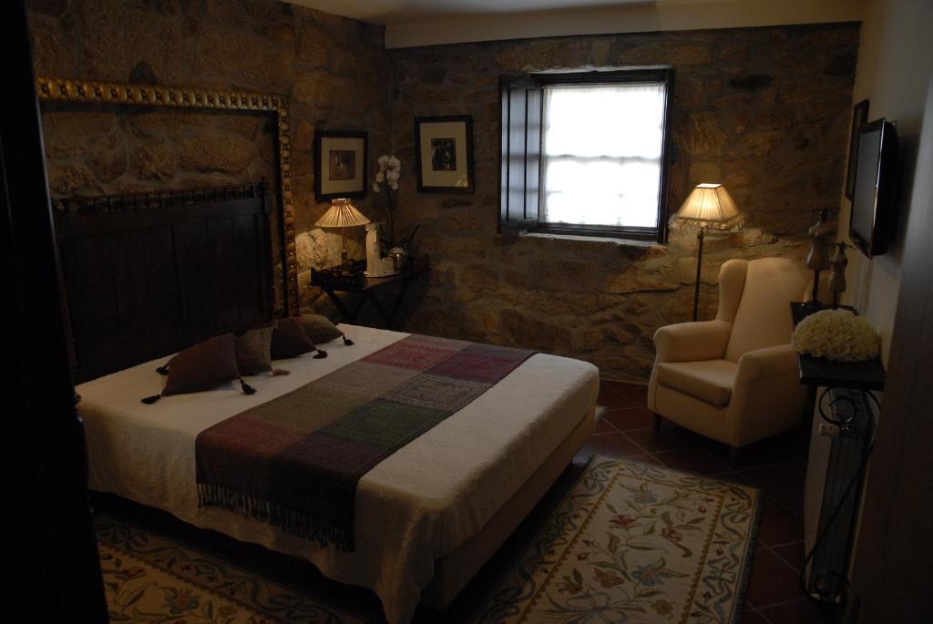 Casa Do Meio Do Povo - Turismo De Habitacao Chaves Cameră foto